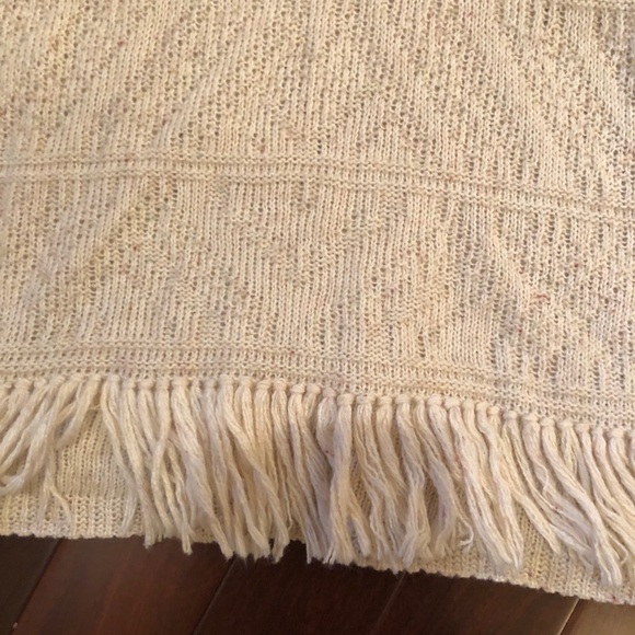 Sweater - Picture 2 of 5